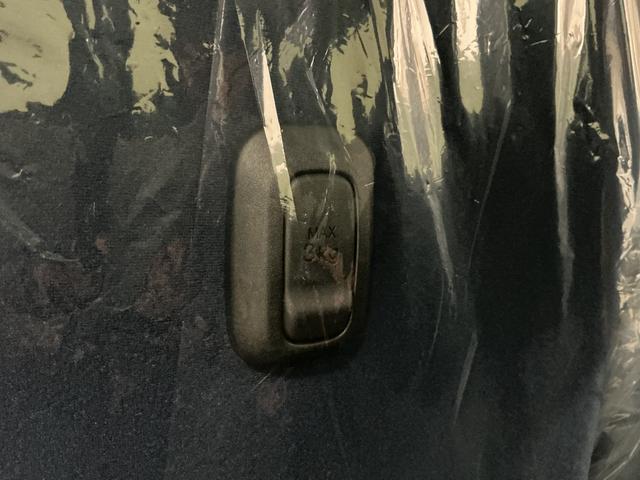 ムーヴキャンバスセオリーＧ　両側電動スライド　コーナーセンサー　スマートキー１年保証　ホットカップホルダー　両側電動スライドドア　前後コーナーセンサー　前席シートヒーター　オートハイビーム　ＬＥＤヘッドライト　プッシュスタート　アイドリングストップ　ＵＳＢチャージャー（兵庫県）の中古車