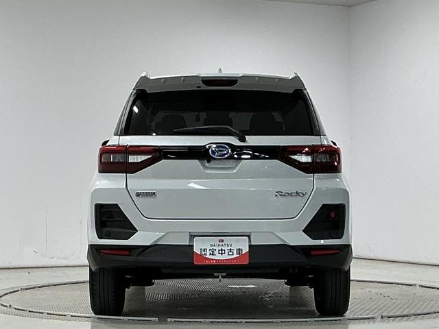 ロッキープレミアムG HEV 禁煙 ワンオーナー 9インチナビTV1年保証 禁煙車 ワンオーナー 9インチナビTV ドラレコ ETC パノラマモニター アダプティブクルーズコントロール コーナーセンサー シートヒーター USB接続 17インチ純正アルミホイール(兵庫県)の中古車