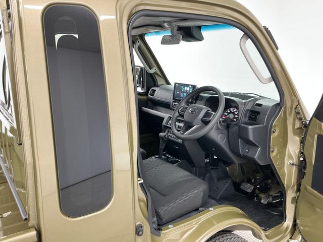 ハイゼットトラックジャンボエクストラ 4WD CVT ディスプレイオーディオ3モード電子制御式4WD CVT車 1年保証 9インチディスプレイオーディオ バックカメラ 前後コーナーセンサー センターデフロック 3方開 荷台作業灯 USB接続 Bluetooth スマートキー(兵庫県)の中古車