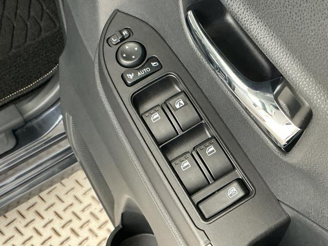 タントカスタムRS 両側電動スライドドア 前後コーナーセンサー走行無制限1年保証 両側電動スライドドア 前後コーナーセンサー 前席シートヒーター オートハイビーム LEDヘッドライト プッシュスタート オートブレーキホールド 15インチ純正アルミホイール(兵庫県)の中古車