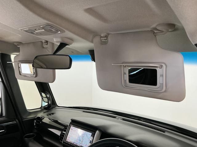 N−BOXカスタムG ターボSSパッケージ 禁煙 1オーナー ナビTV ETC1年保証 禁煙車 ワンオーナー ナビTV ETC バックカメラ パドルシフト オートクルーズコントロール 両側電動スライドドア HIDヘッドライト プッシュスタート 15インチアルミホイール(兵庫県)の中古車