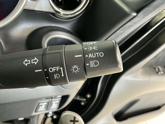 N−BOXカスタムG ターボSSパッケージ 禁煙 1オーナー ナビTV ETC1年保証 禁煙車 ワンオーナー ナビTV ETC バックカメラ パドルシフト オートクルーズコントロール 両側電動スライドドア HIDヘッドライト プッシュスタート 15インチアルミホイール(兵庫県)の中古車