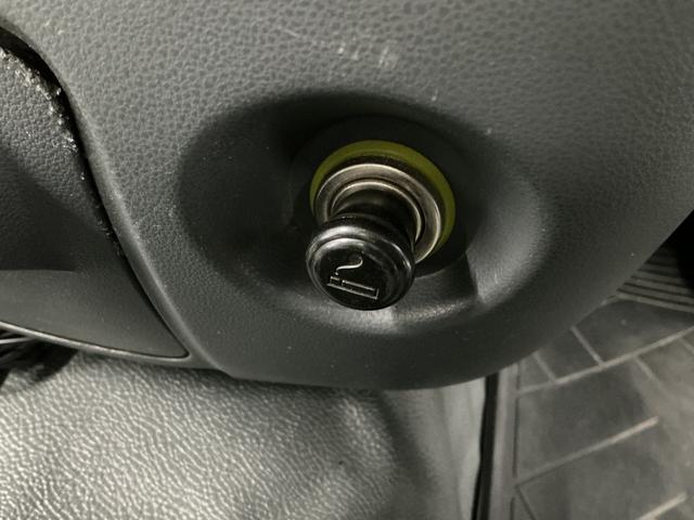ハイゼットトラックエアコン・パワステ スペシャル 5MT ワンオーナーMT車 1年保証 ワンオーナー ポータブルナビ ラジオ 3方開 ゲートプロテクター 荷台マット リアゲートチェーン ドアバイザー ヘッドライトレベライザー シガーソケット マニュアルエアコン(兵庫県)の中古車