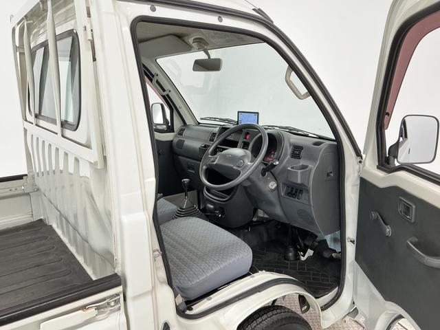 ハイゼットトラックエアコン・パワステ スペシャル 5MT ワンオーナーMT車 1年保証 ワンオーナー ポータブルナビ ラジオ 3方開 ゲートプロテクター 荷台マット リアゲートチェーン ドアバイザー ヘッドライトレベライザー シガーソケット マニュアルエアコン(兵庫県)の中古車