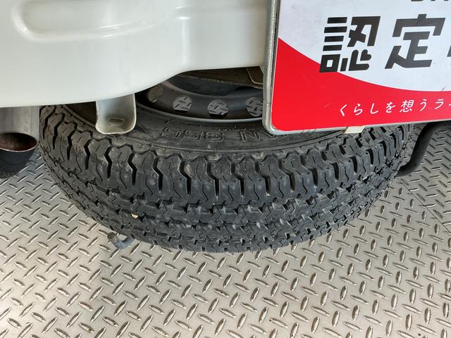 ハイゼットトラックエアコン・パワステ スペシャル 5MT ワンオーナーMT車 1年保証 ワンオーナー ポータブルナビ ラジオ 3方開 ゲートプロテクター 荷台マット リアゲートチェーン ドアバイザー ヘッドライトレベライザー シガーソケット マニュアルエアコン(兵庫県)の中古車