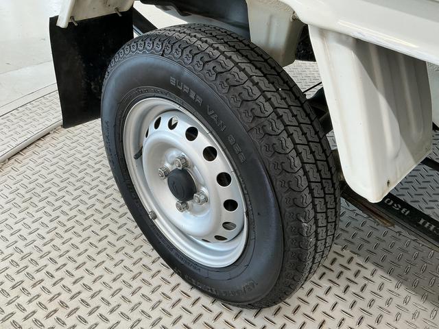 ハイゼットトラックエアコン・パワステ スペシャル 5MT ワンオーナーMT車 1年保証 ワンオーナー ポータブルナビ ラジオ 3方開 ゲートプロテクター 荷台マット リアゲートチェーン ドアバイザー ヘッドライトレベライザー シガーソケット マニュアルエアコン(兵庫県)の中古車
