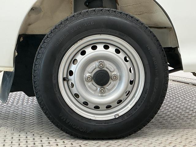 ハイゼットトラックエアコン・パワステ スペシャル 5MT ワンオーナーMT車 1年保証 ワンオーナー ポータブルナビ ラジオ 3方開 ゲートプロテクター 荷台マット リアゲートチェーン ドアバイザー ヘッドライトレベライザー シガーソケット マニュアルエアコン(兵庫県)の中古車