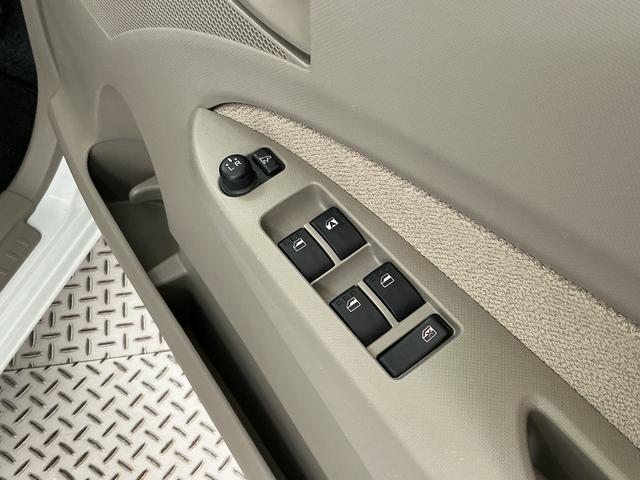 ムーヴXリミテッド ナビ ETC バックカメラ プッシュスタート1年保証 禁煙車 ナビTV ETC バックカメラ プッシュスタート アイドリングストップ オートエアコン ドアバイザー ヘッドライトレベライザー 電動格納ドアミラー 14インチ純正アルミホイール(兵庫県)の中古車