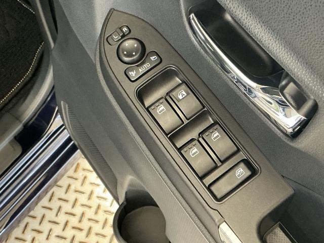 タントカスタムRSリミテッド ETC クルコン 両側電動スライド走行無制限1年保証 ETC アダプティブクルーズコントロール 両側電動スライドドア 前後コーナーセンサー 前席シートヒーター オートハイビーム LEDヘッドライト 15インチ純正アルミホイール(兵庫県)の中古車