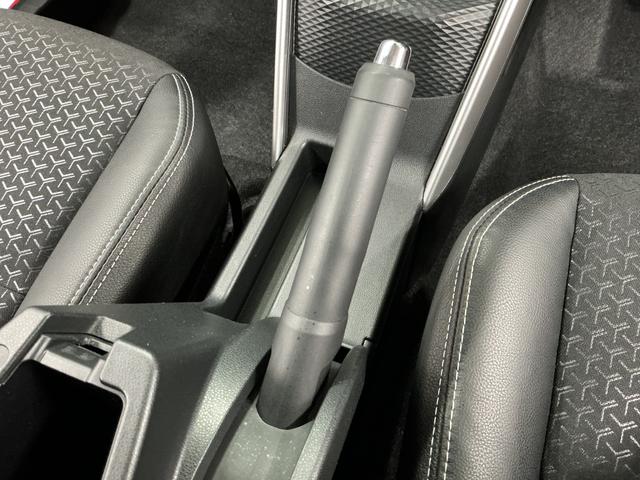 ロッキープレミアム 禁煙 ワンオーナー ナビTV パノラマモニター1年保証 禁煙車 ワンオーナー ナビTV ETC パノラマモニター ブラインドスポットモニター アダプティブクルーズコントロール 前後コーナーセンサー 前席シートヒーター 17インチ純正アルミホイール(兵庫県)の中古車