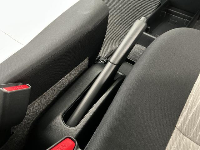ミライースG SAIII 前後コーナーセンサー 前席シートヒーター走行無制限1年保証 前席シートヒーター 前後コーナーセンサー オートハイビーム LEDヘッドライト プッシュスタート アイドリングストップ 横滑り防止装置 オートエアコン 14インチ純正アルミホイール(兵庫県)の中古車