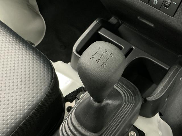 ハイゼットトラックスタンダード 5MT 前後コーナーセンサー オートハイビームMT車 1年保証 ラジオ 前後コーナーセンサー 3方開 オートハイビーム アイドリングストップ 横滑り防止装置 ヘッドライトレベライザー アクセサリーソケット スペアタイヤ スマートアシスト(兵庫県)の中古車