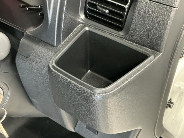 ハイゼットトラックスタンダード 5MT 前後コーナーセンサー オートハイビームMT車 1年保証 ラジオ 前後コーナーセンサー 3方開 オートハイビーム アイドリングストップ 横滑り防止装置 ヘッドライトレベライザー アクセサリーソケット スペアタイヤ スマートアシスト(兵庫県)の中古車