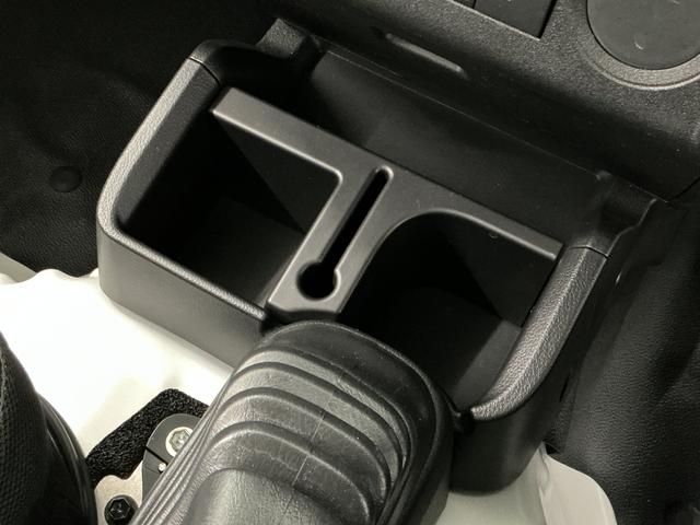 ハイゼットトラックスタンダード 5MT 前後コーナーセンサー オートハイビームMT車 1年保証 ラジオ 前後コーナーセンサー 3方開 オートハイビーム アイドリングストップ 横滑り防止装置 ヘッドライトレベライザー アクセサリーソケット スペアタイヤ スマートアシスト(兵庫県)の中古車