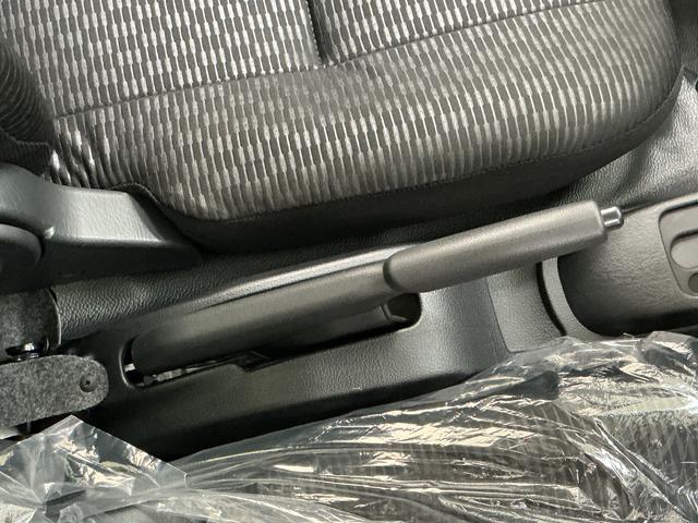 ハイゼットトラックジャンボエクストラ　ＣＶＴ　前後コーナーセンサー　荷台作業灯ＣＶＴ車　走行無制限１年保証　前後コーナーセンサー　３方開　荷台作業灯　リアゲートチェーン　オートハイビーム　ＬＥＤヘッドライト　プッシュスタート　横滑り防止装置　電動格納ドアミラー　スペアタイヤ（兵庫県）の中古車