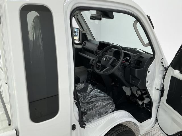 ハイゼットトラックジャンボエクストラ　ＣＶＴ　前後コーナーセンサー　荷台作業灯ＣＶＴ車　走行無制限１年保証　前後コーナーセンサー　３方開　荷台作業灯　リアゲートチェーン　オートハイビーム　ＬＥＤヘッドライト　プッシュスタート　横滑り防止装置　電動格納ドアミラー　スペアタイヤ（兵庫県）の中古車