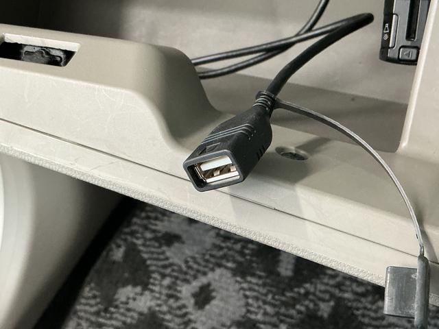 ミライースＸ　リミテッドＳＡ　ナビＴＶ　ＥＴＣ　ＵＳＢ接続　キーレス１年保証　ナビＴＶ　ＥＴＣ　ＵＳＢ接続　Ｂｌｕｅｔｏｏｔｈ　キーレスエントリー　アイドリングストップ　横滑り防止装置　ヘッドライトレベライザー　電動格納ドアミラー　１４インチ純正アルミホイール（兵庫県）の中古車