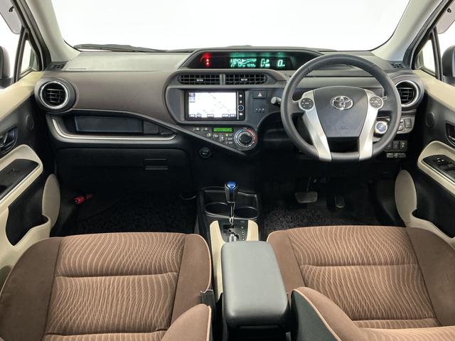 アクア 中古車 Ｇ　禁煙　ワンオーナー　ナビＴＶ　ＥＴＣ　前席シートヒーター１年保証　電動コーナーポール　禁煙車　ワンオーナー　ナビＴＶ　ＥＴＣ　バックカメラ　ヘッドライトウォッシャー　前席シートヒーター　スマートキー　オートエアコン　ドアバイザー　１５インチアルミホイール