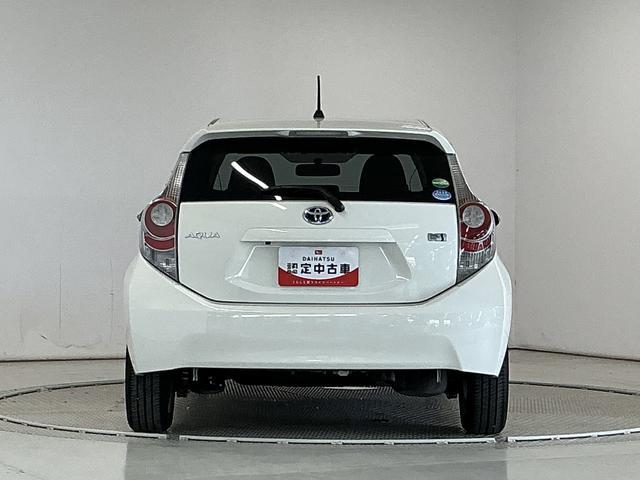 アクアG 禁煙 ワンオーナー ナビTV ETC 前席シートヒーター1年保証 電動コーナーポール 禁煙車 ワンオーナー ナビTV ETC バックカメラ ヘッドライトウォッシャー 前席シートヒーター スマートキー オートエアコン ドアバイザー 15インチアルミホイール(兵庫県)の中古車
