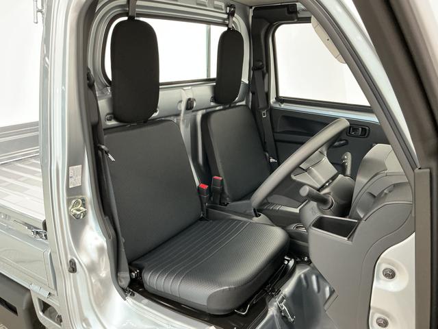 ハイゼットトラックスタンダード CVT 前後コーナーセンサー オートハイビームCVT車 1年保証 ラジオ 前後コーナーセンサー 3方開 オートハイビーム アイドリングストップ 横滑り防止装置 ヘッドライトレベライザー アクセサリーソケット スペアタイヤ スマートアシスト(兵庫県)の中古車