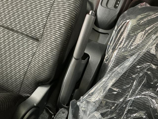 ハイゼットトラックジャンボエクストラ CVT 前後コーナーセンサー 荷台作業灯CVT車 走行無制限1年保証 前後コーナーセンサー 3方開 荷台作業灯 リアゲートチェーン オートハイビーム LEDヘッドライト プッシュスタート 横滑り防止装置 電動格納ドアミラー スペアタイヤ(兵庫県)の中古車