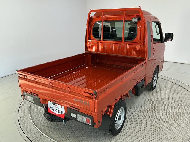 ハイゼットトラックジャンボエクストラ CVT 前後コーナーセンサー 荷台作業灯CVT車 走行無制限1年保証 前後コーナーセンサー 3方開 荷台作業灯 リアゲートチェーン オートハイビーム LEDヘッドライト プッシュスタート 横滑り防止装置 電動格納ドアミラー スペアタイヤ(兵庫県)の中古車
