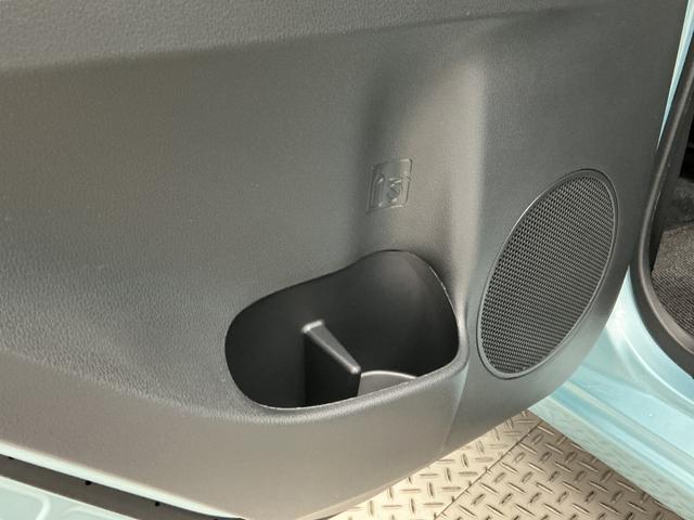 ミライースL SAIII 前後コーナーセンサー キーレスエントリー走行無制限1年保証 前後コーナーセンサー オートハイビーム キーレスエントリー アイドリングストップ 横滑り防止装置 オートライト ヘッドライトレベライザー マニュアルエアコン デジタルメーター(兵庫県)の中古車