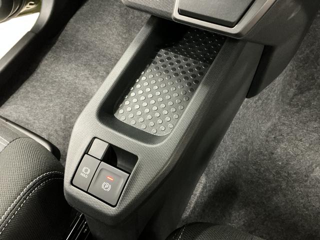 タフトGターボ ダーククロムベンチャー 禁煙 スカイフィールトップ1年保証 禁煙車 スカイフィールトップ アダプティブクルーズコントロール 前後コーナーセンサー 前席シートヒーター オートハイビーム LEDヘッドライト スマートキー 15インチ純正アルミホイール(兵庫県)の中古車