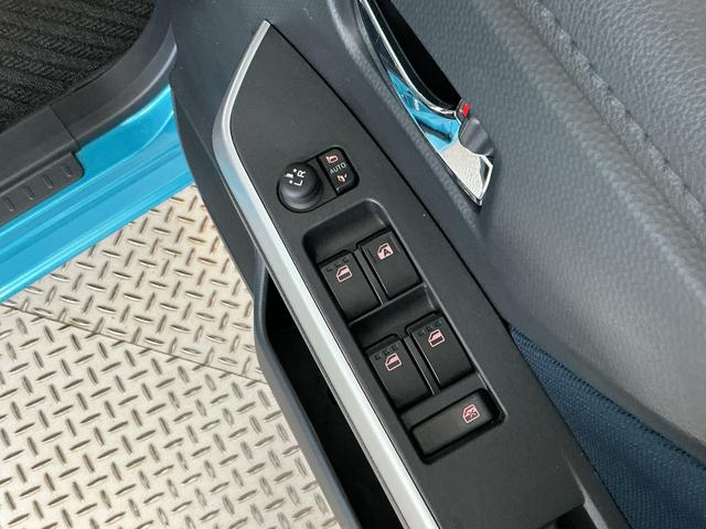 ルーミーカスタムG 禁煙 9インチナビTV ETC バックカメラ1年保証 禁煙車 9インチナビTV ETC バックカメラ アダプティブクルーズコントロール 両側電動スライドドア 前後コーナーセンサー 前席シートヒーター Bluetooth 14インチアルミホイール(兵庫県)の中古車