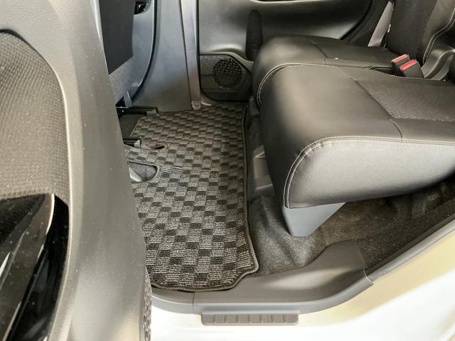 ムーヴカスタム RS ハイパーリミテッドSAIII ETC USB1年保証 ディスプレイオーディオ ETC パノラマモニター 運転席シートヒーター USB接続 Bluetooth オートハイビーム LEDヘッドライト プッシュスタート 15インチ純正アルミホイール(兵庫県)の中古車