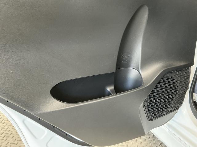 ムーヴカスタム RS ハイパーリミテッドSAIII ETC USB1年保証 ディスプレイオーディオ ETC パノラマモニター 運転席シートヒーター USB接続 Bluetooth オートハイビーム LEDヘッドライト プッシュスタート 15インチ純正アルミホイール(兵庫県)の中古車