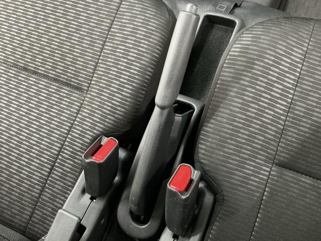 ハイゼットカーゴＤＸ　ＣＶＴ　ＥＴＣ　前後コーナーセンサー　キーレス　ラジオＣＶＴ車　１年保証　ＥＴＣ　前後コーナーセンサー　ラジオ　キーレスエントリー　オートハイビーム　アイドリングストップ　横滑り防止装置　オートライト　両側スライドドア　オーバーヘッドシェルフ（兵庫県）の中古車