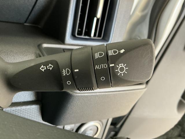 タントカスタムRS 両側電動スライドドア 前後コーナーセンサー走行無制限1年保証 両側電動スライドドア 前後コーナーセンサー 前席シートヒーター オートハイビーム LEDヘッドライト プッシュスタート オートブレーキホールド 15インチ純正アルミホイール(兵庫県)の中古車