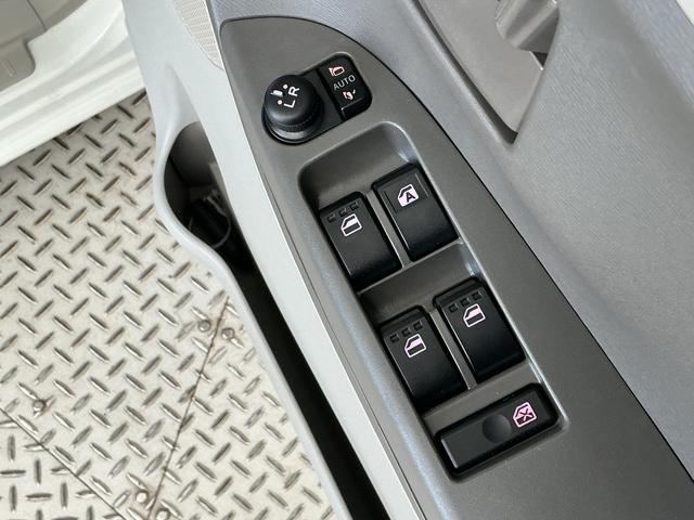 タントＸリミテッドＳＡIII　ＥＴＣ　シートヒーター　両側電動１年保証　ＥＴＣ　両側電動スライドドア　リアコーナーセンサー　運転席シートヒーター　オートハイビーム　ＬＥＤヘッドライト　プッシュスタート　アイドリングストップ　横滑り防止装置　オートエアコン（兵庫県）の中古車
