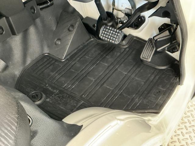 ハイゼットトラックEXT 3モード4WD ナビTV ETC コーナーセンサー3モード電子制御式4WD CVT車 1年保証 ナビTV ETC 前後コーナーセンサー Bluetooth 3方開 荷台作業灯 センターデフロック オートハイビーム 横滑り防止装置 ドアバイザー(兵庫県)の中古車