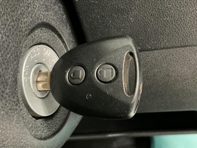 ハイゼットカーゴDX AT ナビTV キーレスエントリー 両側スライドドアAT車 1年保証 ナビTV DVD USB接続 Bluetooth キーレスエントリー アイドリングストップ 両側スライドドア ドアバイザー ヘッドライトレベライザー オーバーヘッドシェルフ(兵庫県)の中古車