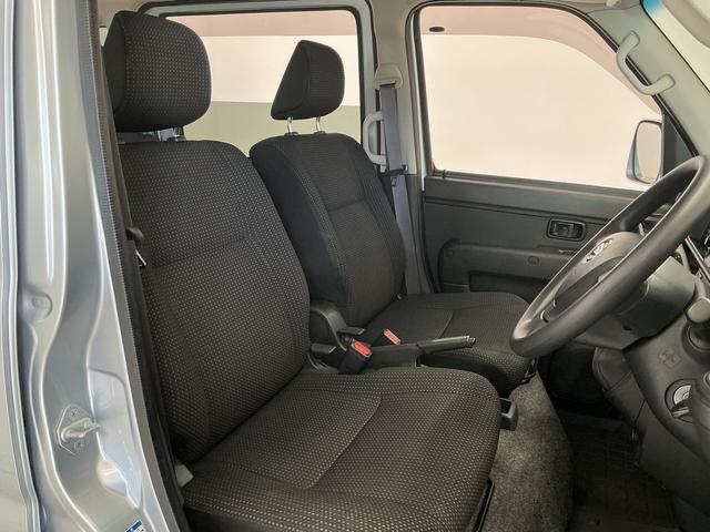 ハイゼットカーゴクルーズ 4WD 5MT 禁煙 ワンオーナー CDオーディオ4WD MT車 走行無制限1年保証 禁煙車 ワンオーナー CDオーディオ 両側スライドドア USB接続 キーレスエントリー アイドリングストップ ドアバイザー 電動格納ミラー オーバーヘッドシェルフ(兵庫県)の中古車