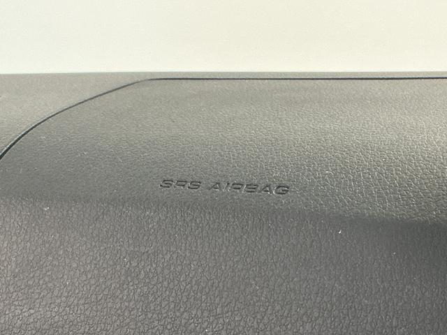 ハイゼットカーゴクルーズ 4WD 5MT 禁煙 ワンオーナー CDオーディオ4WD MT車 走行無制限1年保証 禁煙車 ワンオーナー CDオーディオ 両側スライドドア USB接続 キーレスエントリー アイドリングストップ ドアバイザー 電動格納ミラー オーバーヘッドシェルフ(兵庫県)の中古車