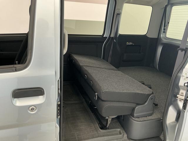 ハイゼットカーゴクルーズ 4WD 5MT 禁煙 ワンオーナー CDオーディオ4WD MT車 走行無制限1年保証 禁煙車 ワンオーナー CDオーディオ 両側スライドドア USB接続 キーレスエントリー アイドリングストップ ドアバイザー 電動格納ミラー オーバーヘッドシェルフ(兵庫県)の中古車