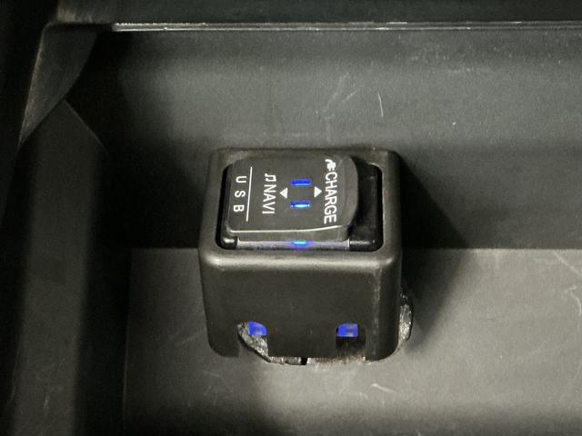 ハイゼットカーゴクルーズターボSAIII AT ナビ ドラレコ ETCAT 1年保証 純正ナビ ドラレコ ETC Bluetooth TV USB DVD コーナーセンサー 衝突回避支援ブレーキ オートハイビーム 横滑り防止装置 アイドリングストップ ドアバイザー(兵庫県)の中古車