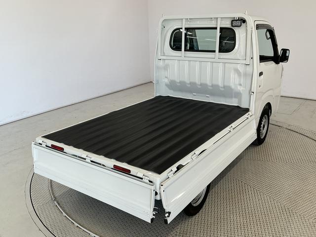 ハイゼットトラックスタンダード 農用スペシャル 3モード4WD CVT 3方開3モード電子制御式4WD CVT車 1年保証 前後コーナーセンサー 3方開 荷台作業灯 荷台マット センターデフロック オートハイビーム アイドリングストップ 横滑り防止装置 ドアバイザー(兵庫県)の中古車