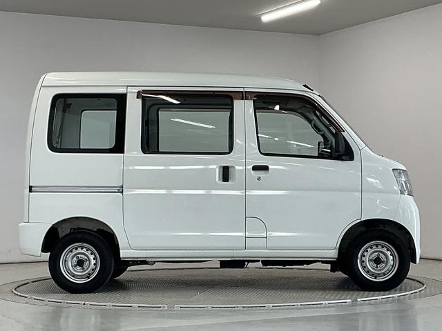 ハイゼットカーゴスペシャル AT ワンオーナー ETC ラジオ 両側スライドAT車 走行無制限1年保証 ワンオーナー ETC ラジオ 両側スライドドア ドアバイザー ヘッドライトレベライザー マニュアルエアコン オーバーヘッドシェルフ ラバーフロアマット 衝突安全ボディ(兵庫県)の中古車