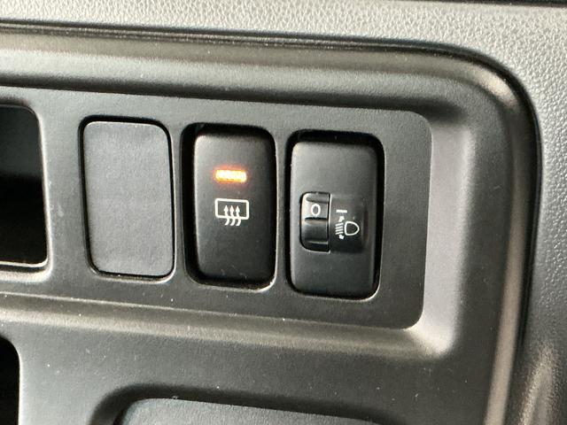 ハイゼットカーゴスペシャル AT ワンオーナー ETC ラジオ 両側スライドAT車 走行無制限1年保証 ワンオーナー ETC ラジオ 両側スライドドア ドアバイザー ヘッドライトレベライザー マニュアルエアコン オーバーヘッドシェルフ ラバーフロアマット 衝突安全ボディ(兵庫県)の中古車