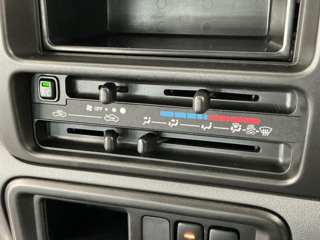 ハイゼットカーゴスペシャル AT ワンオーナー ETC ラジオ 両側スライドAT車 走行無制限1年保証 ワンオーナー ETC ラジオ 両側スライドドア ドアバイザー ヘッドライトレベライザー マニュアルエアコン オーバーヘッドシェルフ ラバーフロアマット 衝突安全ボディ(兵庫県)の中古車