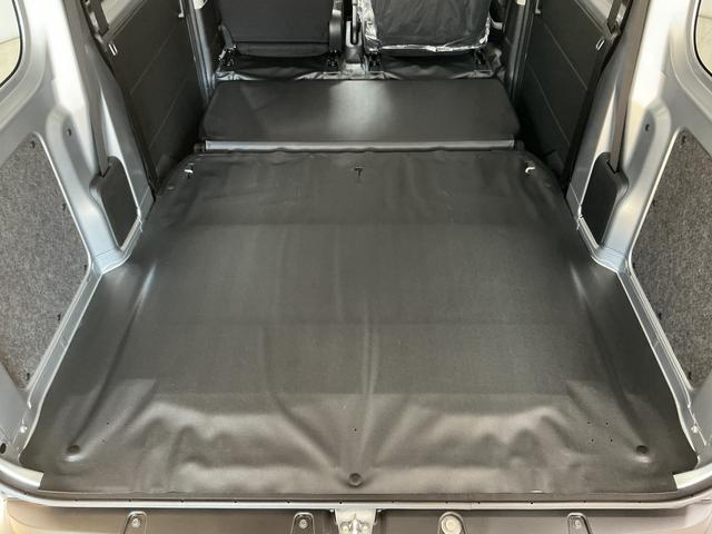 ハイゼットカーゴDX CVT 9インチディスプレイオーディオ バックカメラCVT車 1年保証 9インチディスプレイオーディオ バックカメラ 前後コーナーセンサー USB接続 Bluetooth オートハイビーム キーレスエントリー アイドリングストップ 横滑り防止装置(兵庫県)の中古車
