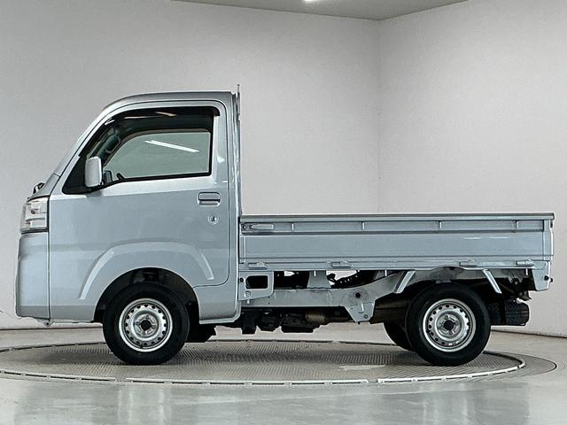 ハイゼットトラックスタンダード AT車 3方開 ラジオデッキ ドアバイザーAT車 走行無制限1年保証 ラジオデッキ ドアバイザー 3方開 12Vアクセサリーソケット マッドフラップ スペアタイヤ 禁煙車 マニュアルエアコン パワーステアリング(兵庫県)の中古車