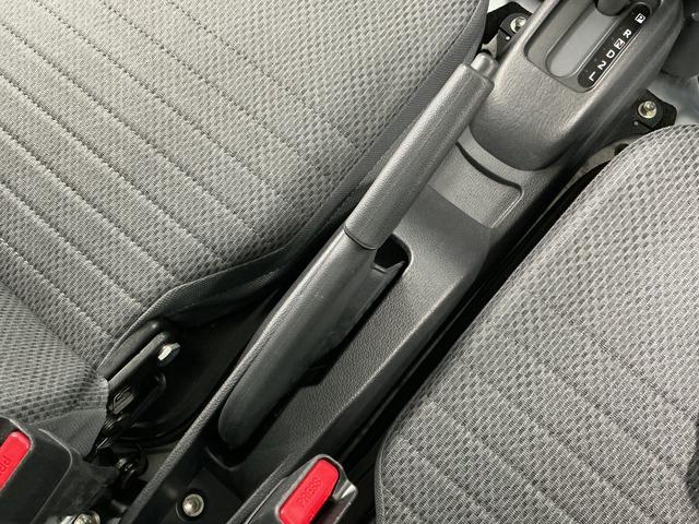 ハイゼットトラックスタンダード AT車 3方開 ラジオデッキ ドアバイザーAT車 走行無制限1年保証 ラジオデッキ ドアバイザー 3方開 12Vアクセサリーソケット マッドフラップ スペアタイヤ 禁煙車 マニュアルエアコン パワーステアリング(兵庫県)の中古車