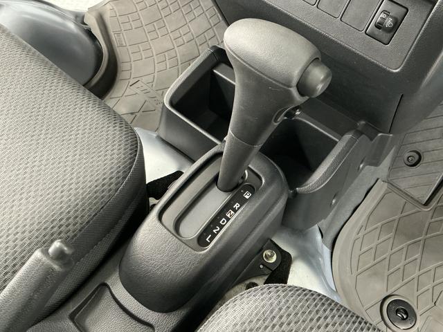 ハイゼットトラックスタンダード AT車 3方開 ラジオデッキ ドアバイザーAT車 走行無制限1年保証 ラジオデッキ ドアバイザー 3方開 12Vアクセサリーソケット マッドフラップ スペアタイヤ 禁煙車 マニュアルエアコン パワーステアリング(兵庫県)の中古車