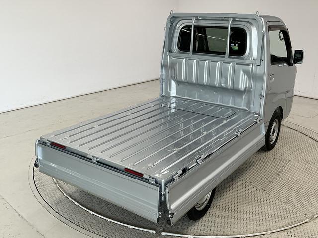 ハイゼットトラックスタンダード AT車 3方開 ラジオデッキ ドアバイザーAT車 走行無制限1年保証 ラジオデッキ ドアバイザー 3方開 12Vアクセサリーソケット マッドフラップ スペアタイヤ 禁煙車 マニュアルエアコン パワーステアリング(兵庫県)の中古車