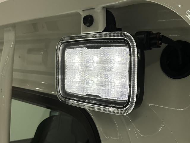 ハイゼットトラックスタンダード 農用スペシャル 3モード4WD CVT 3方開3モード電子制御式4WD CVT車 1年保証 ラジオ 前後コーナーセンサー 3方開 荷台作業灯 センターデフロック オートハイビーム アイドリングストップ 横滑り防止装置 ヘッドライトレベライザー(兵庫県)の中古車